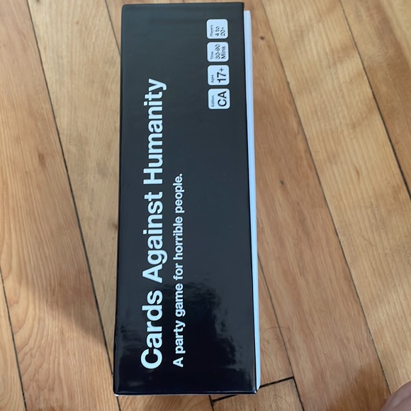 COPY - Cards against humanity, party game - Picture 2 of 3